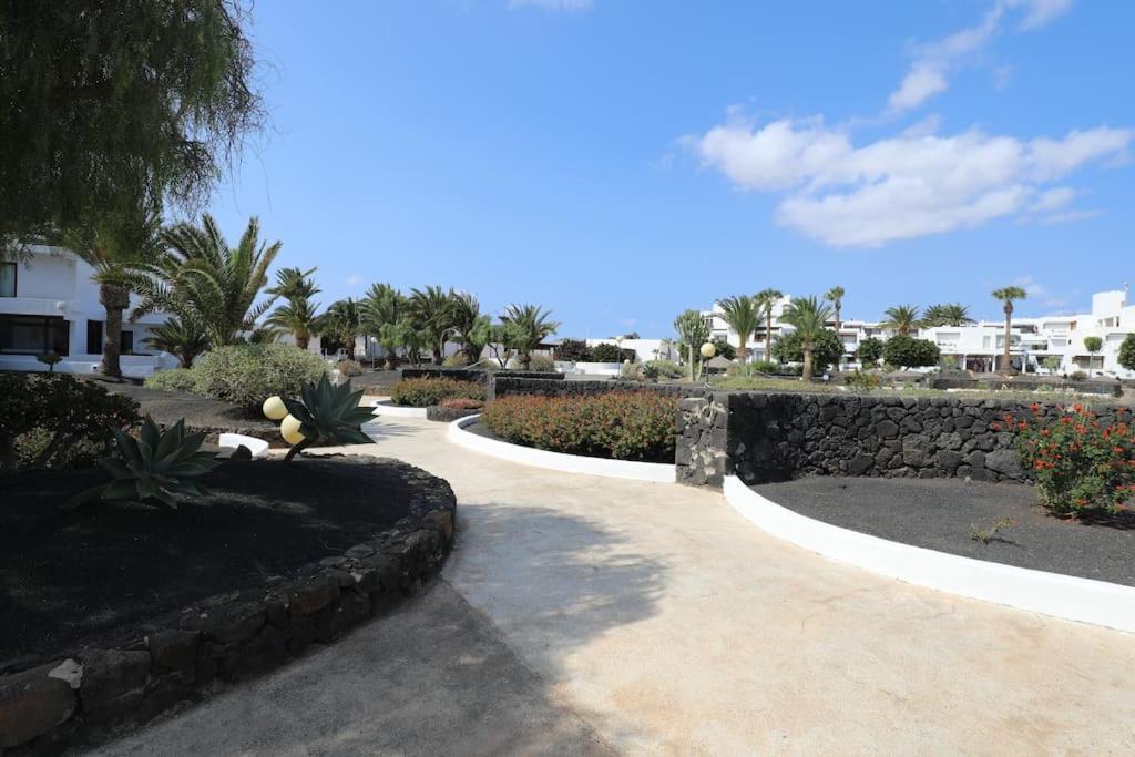 Casa Linda 2 Bed Apartment In Costa Teguise Εξωτερικό φωτογραφία